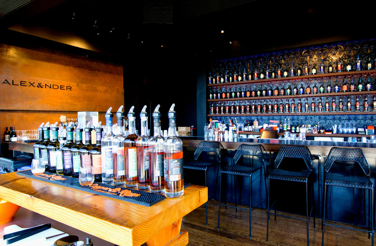 Alexender Rooftop Lounge